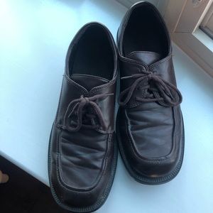 Men’s brown dress shoes. SZ 8.5